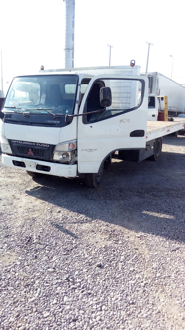  Mitsubishi CANTER 2005   EN DESARME